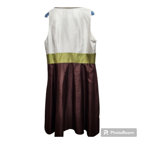 EUC Dress Size 16 - Picture 2 of 5